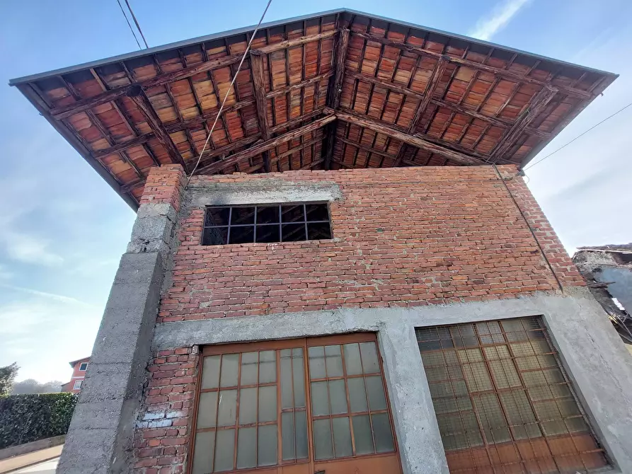 Immagine 2 di Box auto in vendita  in via noce 1 a Gattico-Veruno