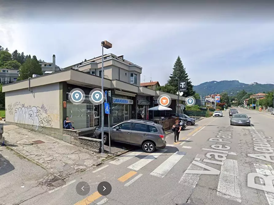 Immagine 2 di Box auto in vendita  in VIALE PADRE GIAN BATTISTA AGUGGIARI 171 a Varese