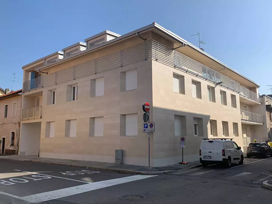 Immagine 1 di Appartamento in vendita  in Via Vespucci 10 a Legnano