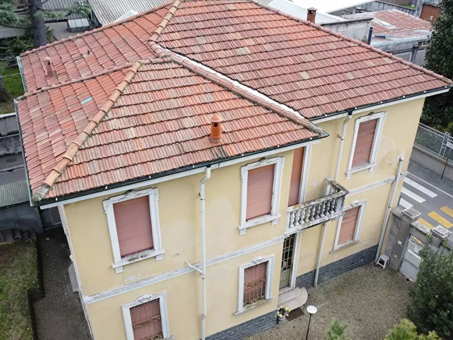 Immagine 27 di Villa in vendita  in Via Augusto Righi 2 a Legnano