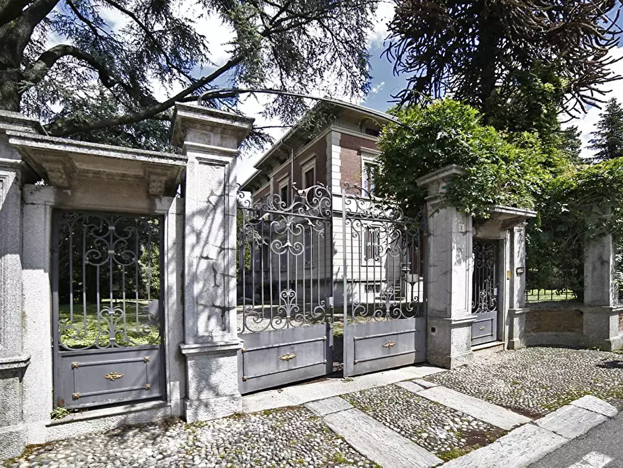 Immagine 20 di Appartamento in vendita  in Via Zara 1 a Fagnano Olona