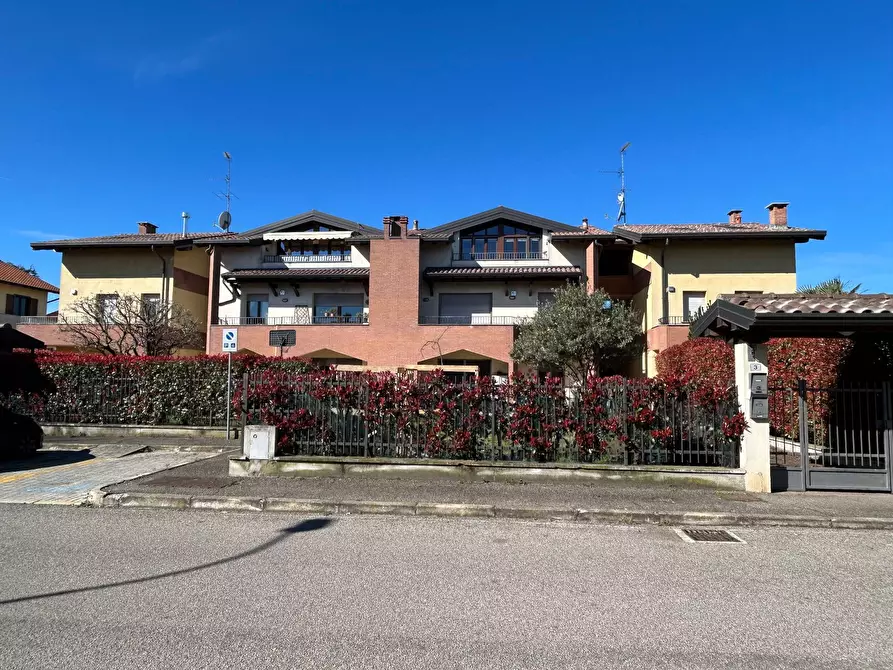 Immagine 1 di Appartamento in vendita  in SP 12 Statale Legnano Inveruno a Legnano