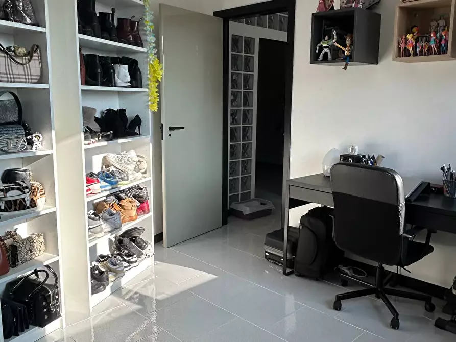 Immagine 25 di Appartamento in vendita  in Corso Sempione 24 a Olgiate Olona