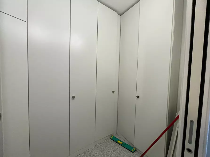 Immagine 10 di Ufficio in affitto  in Via dei Tessitori 2 a Legnano