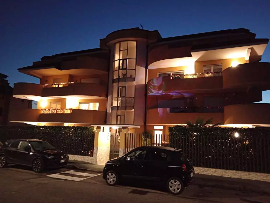 Immagine 16 di Appartamento in vendita  in Via Sondrio 24 a Legnano