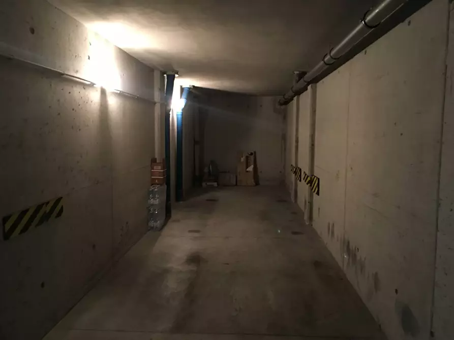 Immagine 11 di Appartamento in vendita  in Via Alfieri 14 a Legnano