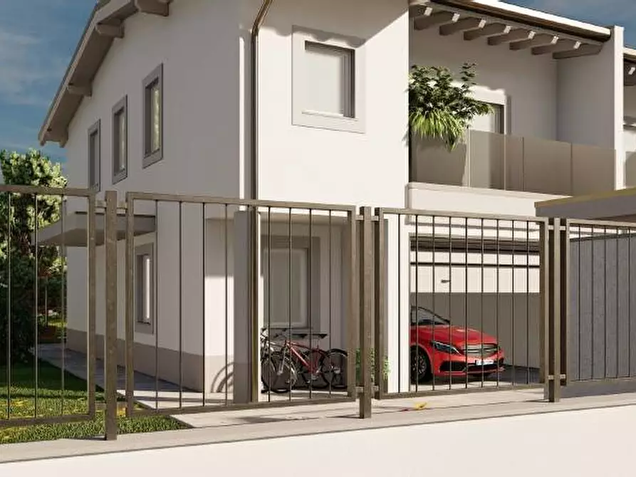 Immagine 3 di Casa semindipendente in vendita  a Legnano