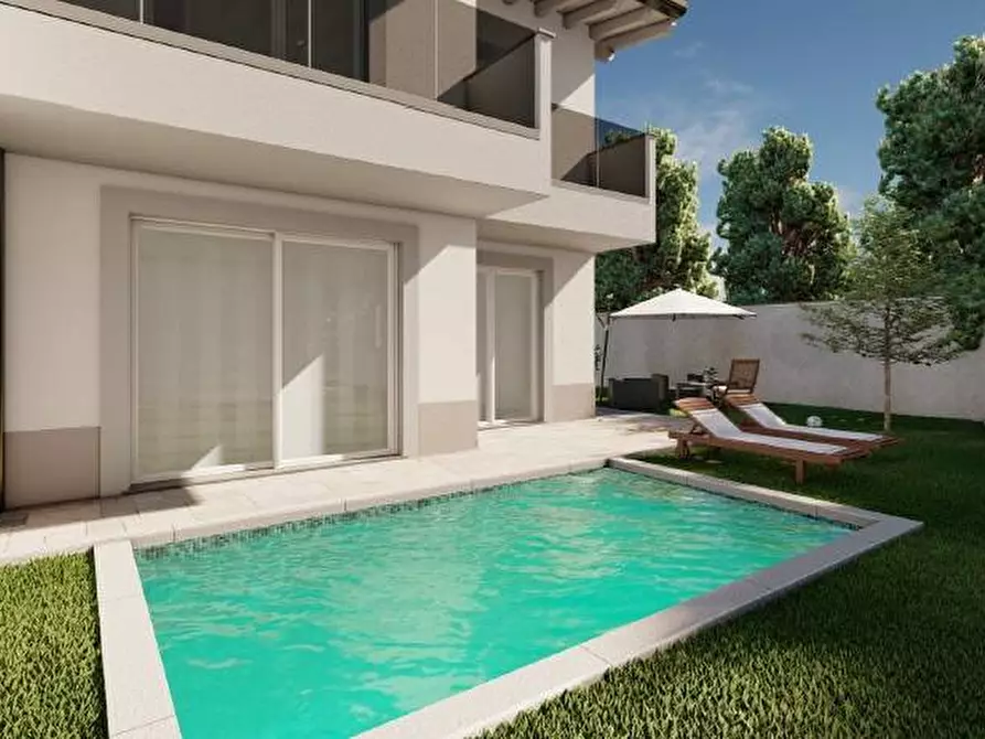 Immagine 6 di Casa semindipendente in vendita  a Legnano