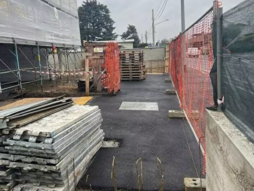 Immagine 30 di Casa semindipendente in vendita  a Legnano