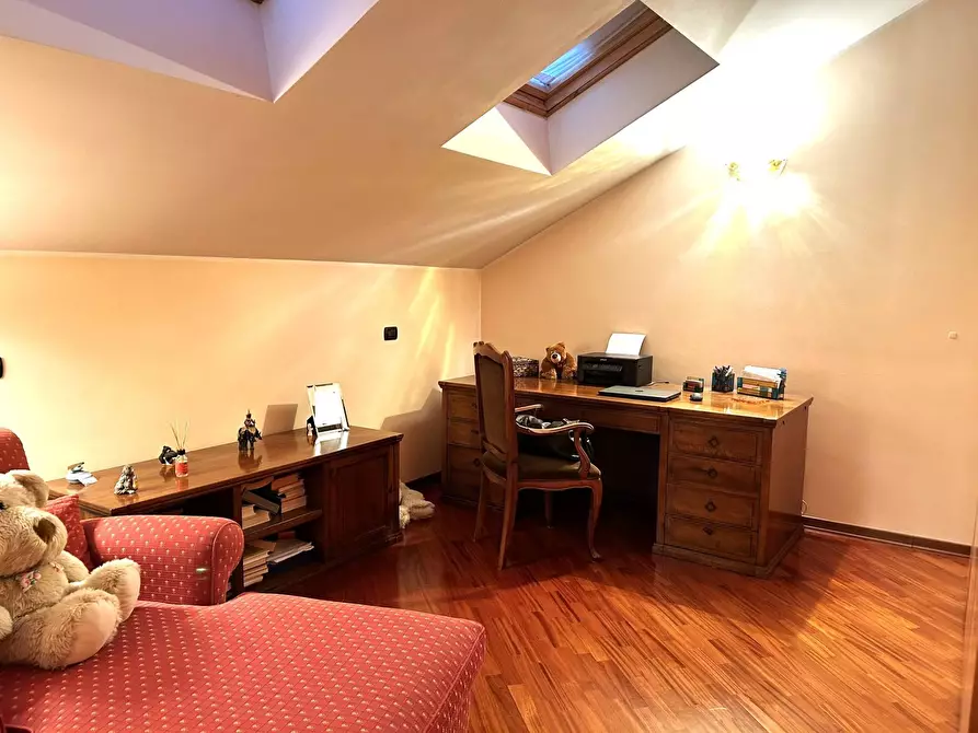 Immagine 10 di Appartamento in vendita  in Via Pola 2 a Legnano