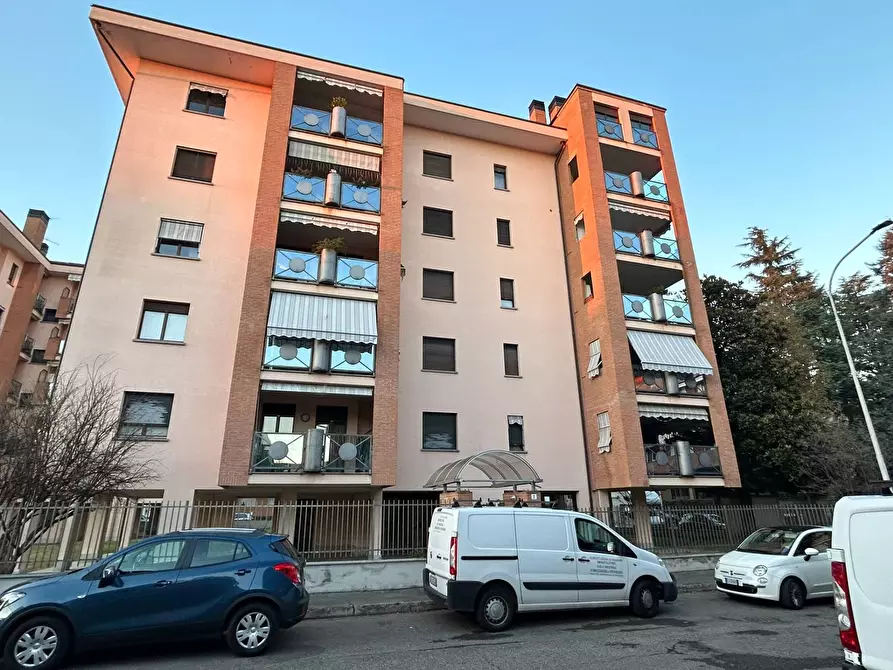 Immagine 30 di Appartamento in vendita  in Via Pola 2 a Legnano