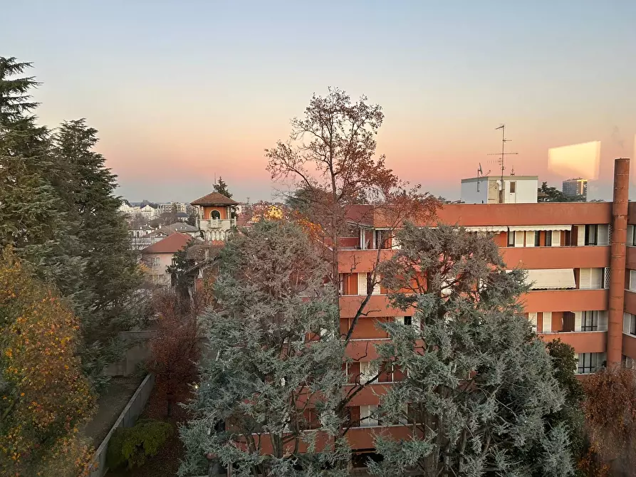 Immagine 38 di Appartamento in vendita  in Via Pola 2 a Legnano