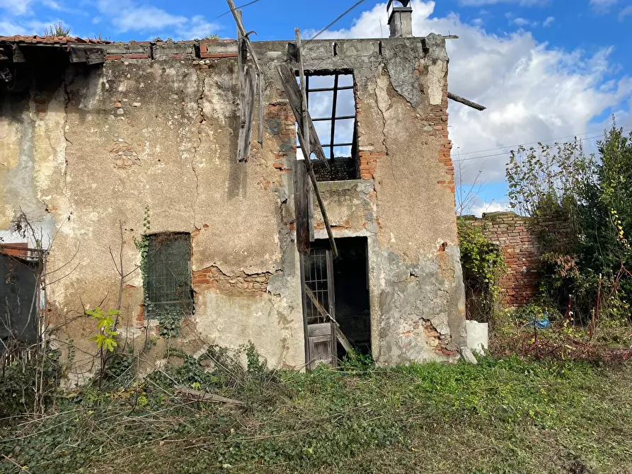 Immagine 13 di Rustico / casale in vendita  in Via veroncora snc a Busto Arsizio