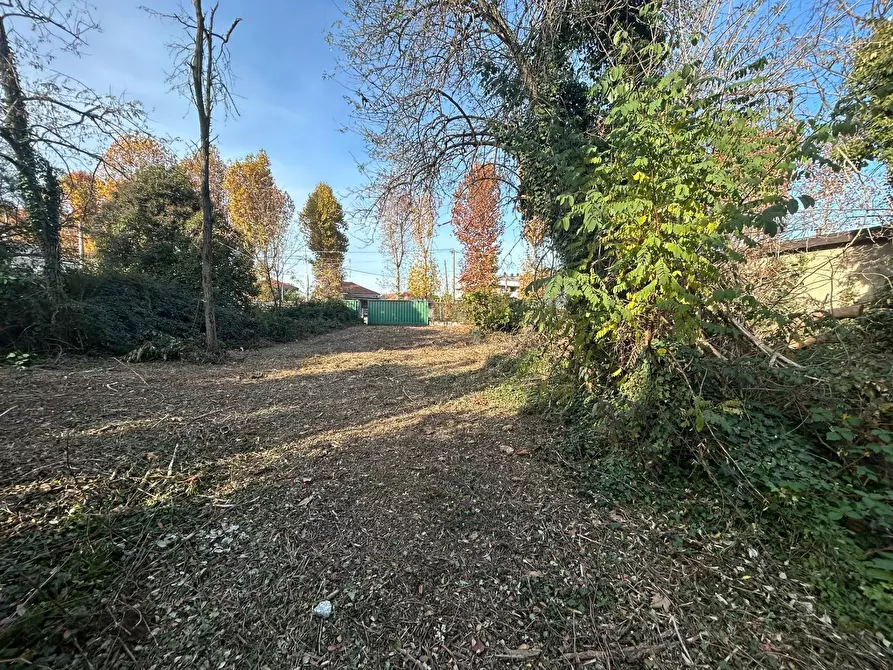 Immagine 7 di Terreno residenziale in vendita  in Viale Toscana 48 a Busto Arsizio