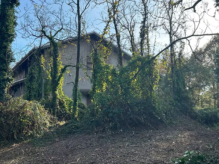 Immagine 10 di Terreno residenziale in vendita  in Viale Toscana 48 a Busto Arsizio