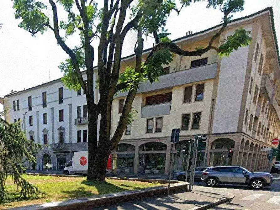 Immagine 8 di Box auto in affitto  in Piazza Don Sturzo a Legnano