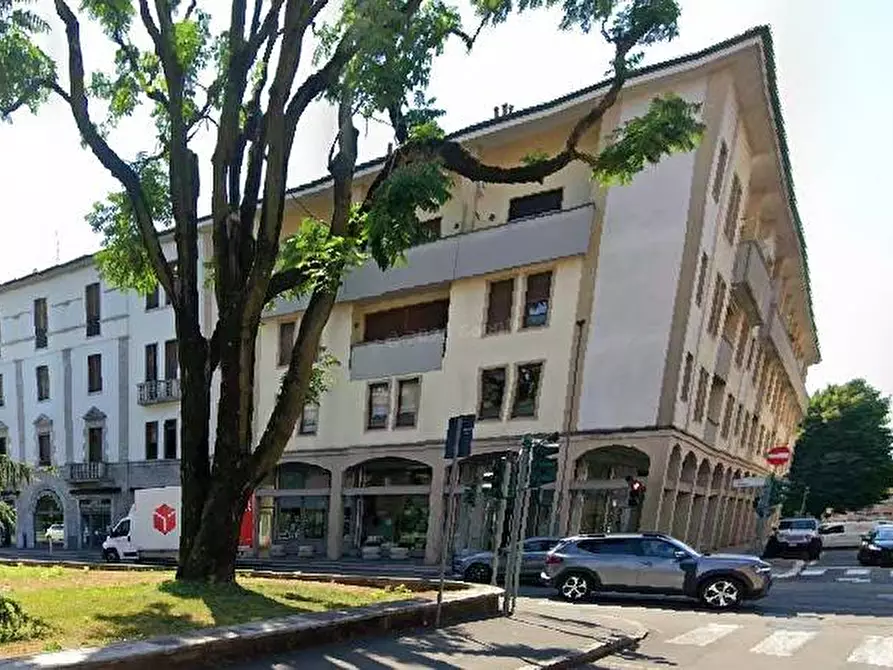 Immagine 9 di Box auto in affitto  in Piazza Don Sturzo a Legnano