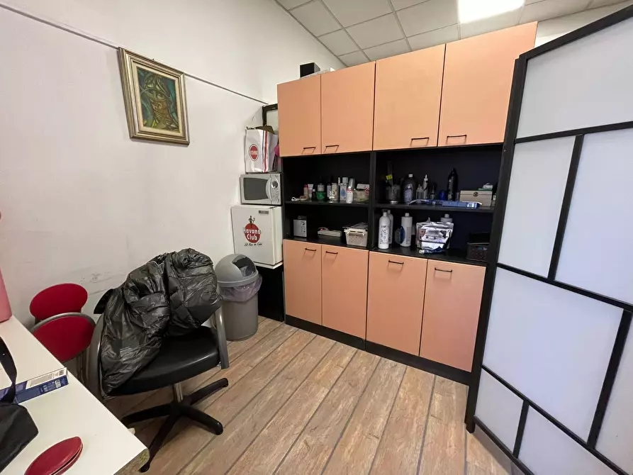 Immagine 5 di Attività commerciale in vendita  in Via Santa Caterina 27 a Legnano