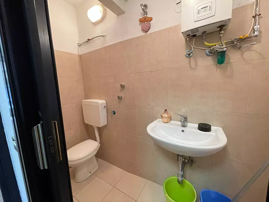 Immagine 6 di Attività commerciale in vendita  in Via Santa Caterina 27 a Legnano