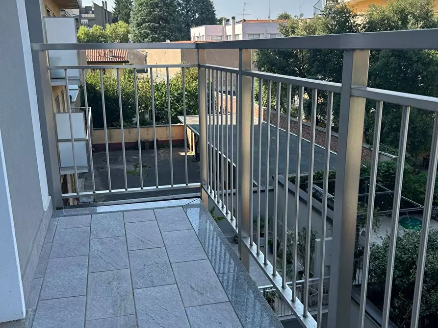Immagine 11 di Appartamento in vendita  in Via XX Settembre 11 a Legnano