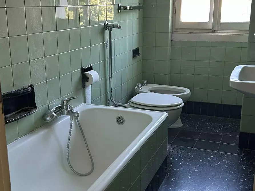 Immagine 12 di Appartamento in vendita  in Via XX Settembre 11 a Legnano