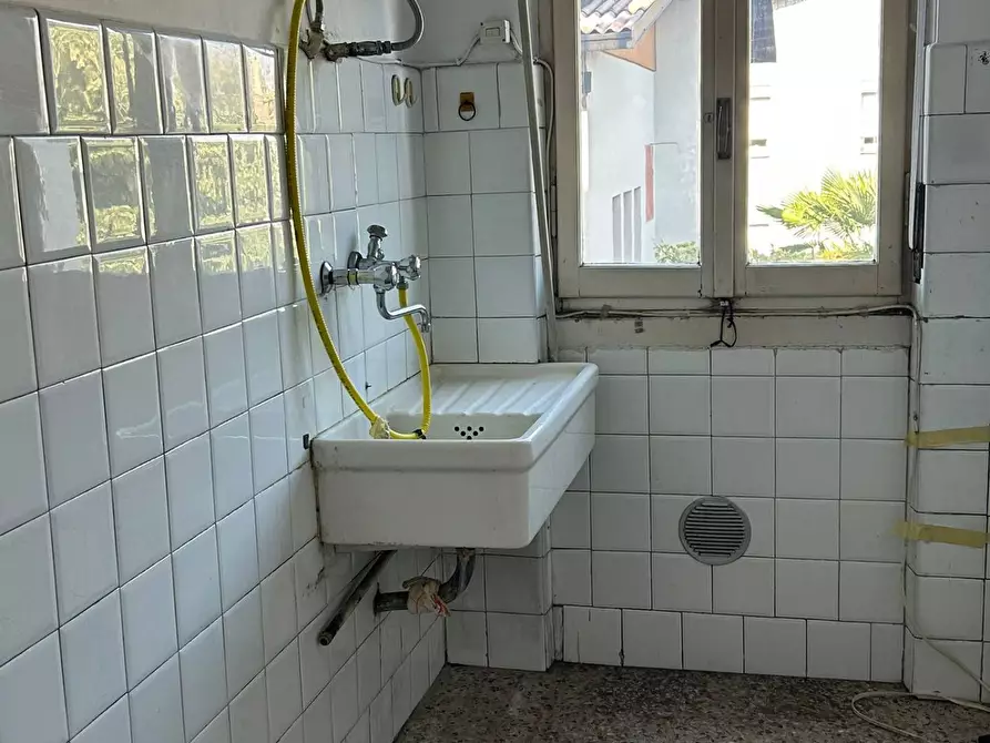 Immagine 14 di Appartamento in vendita  in Via XX Settembre 11 a Legnano