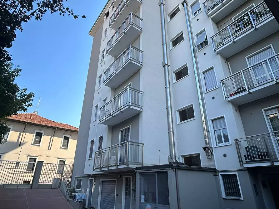Immagine 23 di Appartamento in vendita  in Via XX Settembre 11 a Legnano