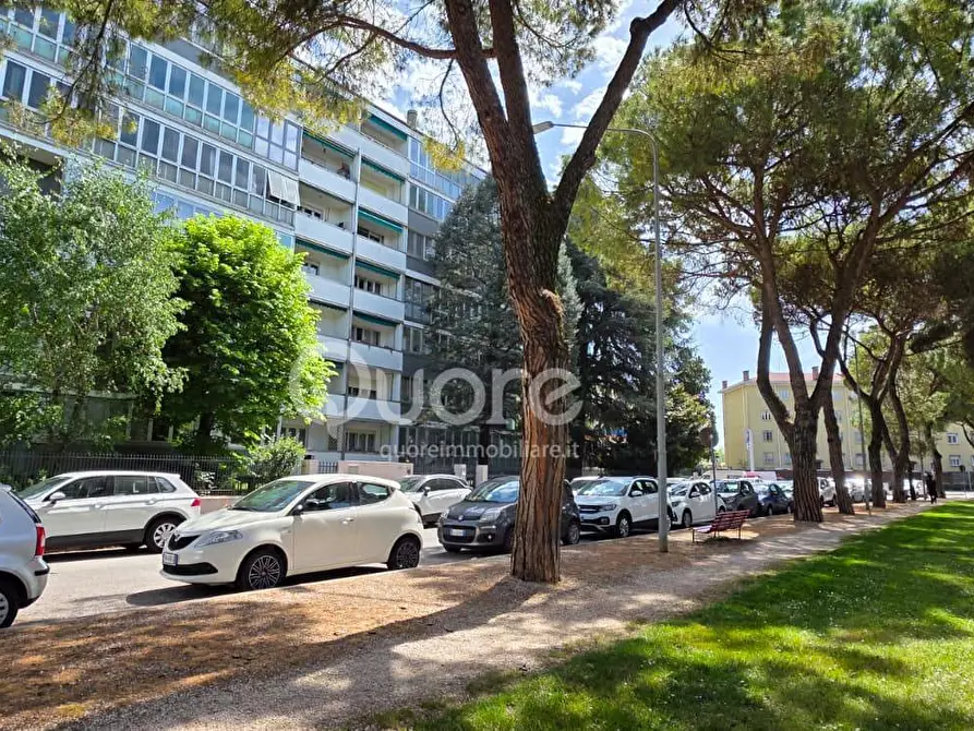 Immagine 2 di Appartamento in vendita  in via Giuseppe Tullio 24 a Udine
