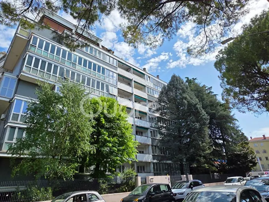 Immagine 4 di Appartamento in vendita  in via Giuseppe Tullio 24 a Udine