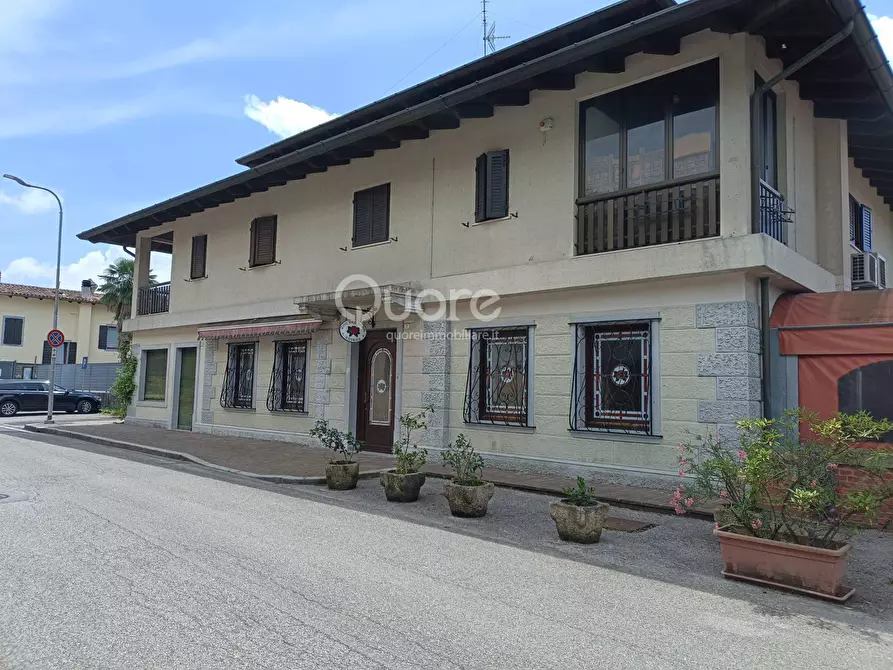 Immagine 1 di Attività commerciale in vendita  in BORGO URANA a Magnano In Riviera