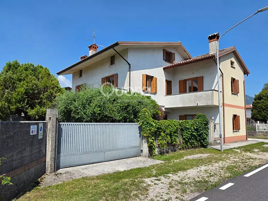 Immagine 12 di Casa indipendente in vendita  in Via Buja 22 a Gemona Del Friuli