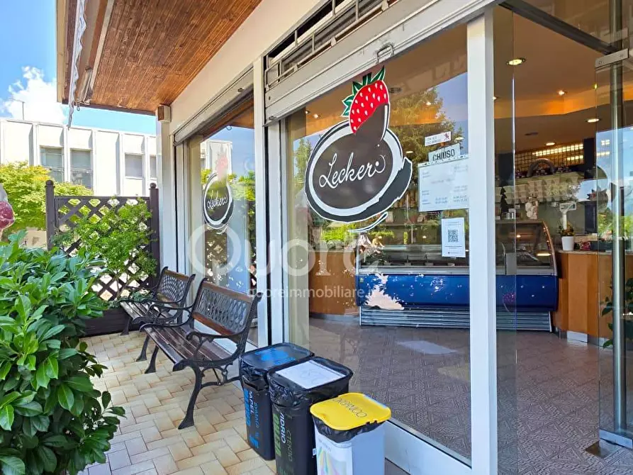 Immagine 2 di Attività commerciale in vendita  in VIA LEDRA 16 a Buja