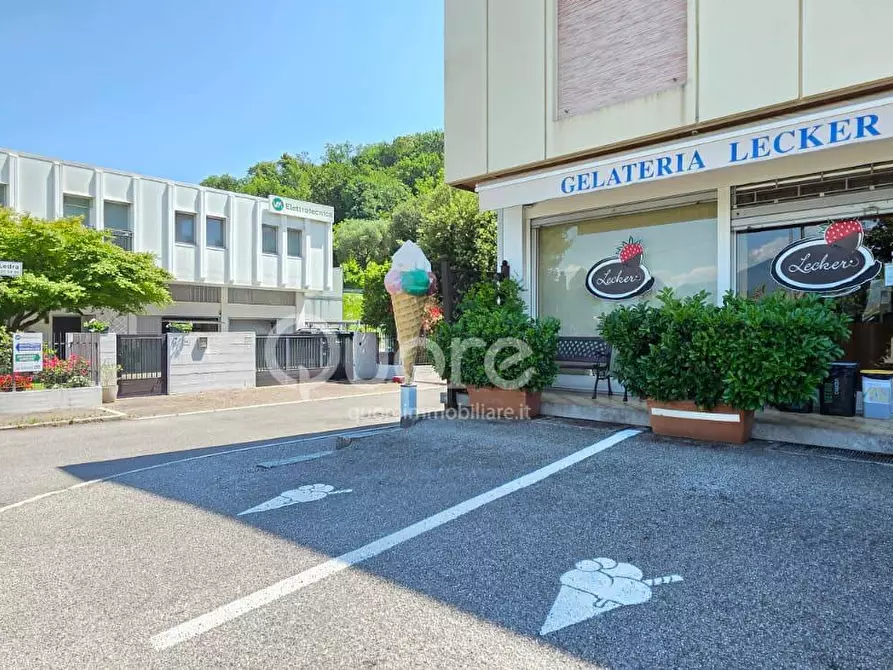 Immagine 4 di Attività commerciale in vendita  in VIA LEDRA 16 a Buja