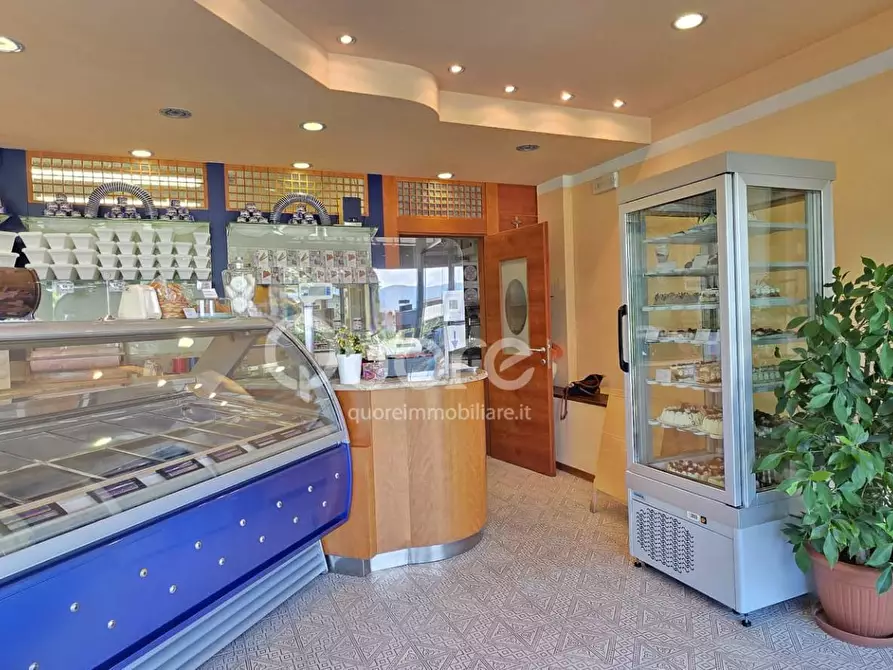 Immagine 10 di Attività commerciale in vendita  in VIA LEDRA 16 a Buja