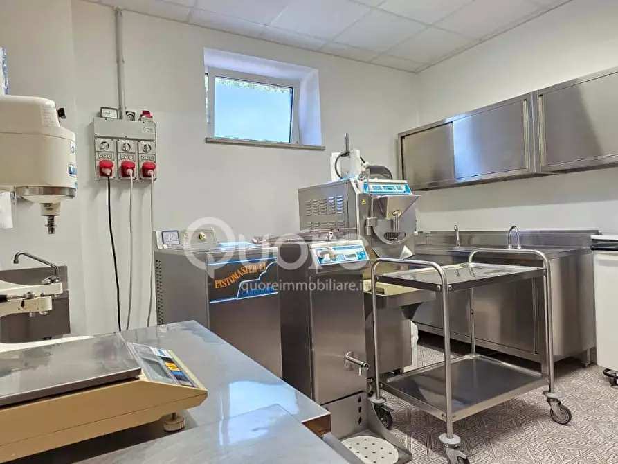 Immagine 16 di Attività commerciale in vendita  in VIA LEDRA 16 a Buja