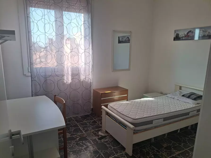 Immagine 12 di Appartamento in affitto  in Via Vincenzo Monti a Ferrara
