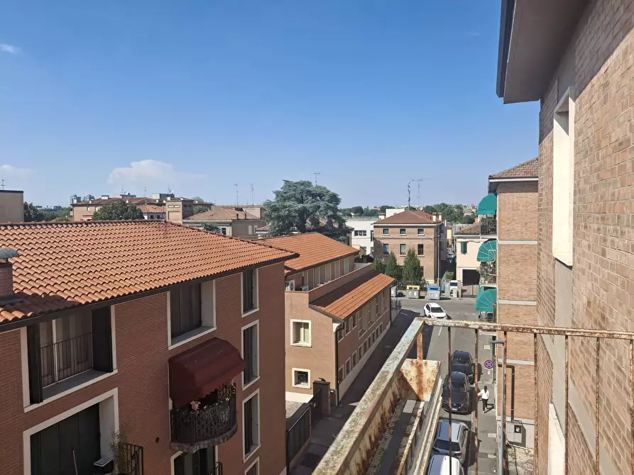 Immagine 23 di Appartamento in affitto  in Via Vincenzo Monti a Ferrara