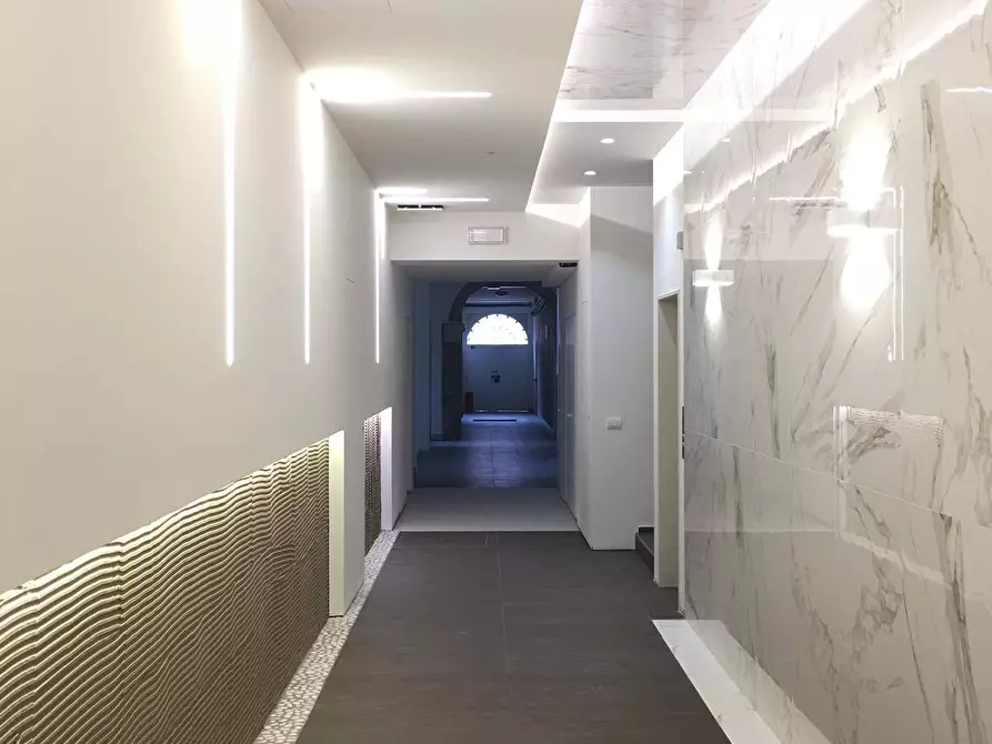Immagine 2 di Ufficio in affitto  in Via Borgo Dei Leoni a Ferrara