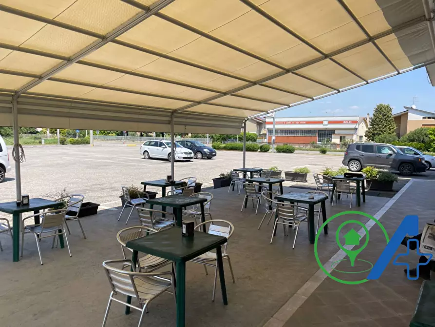 Immagine 1 di Attività commerciale in vendita  in stradas statale Goitese 495 a Goito