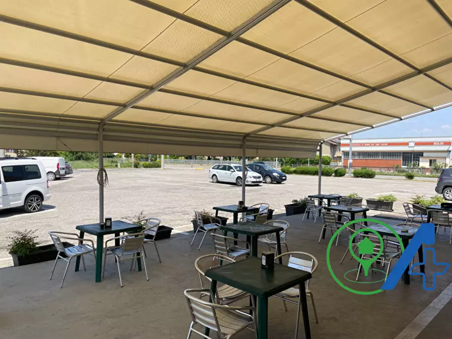 Immagine 2 di Attività commerciale in vendita  in stradas statale Goitese 495 a Goito