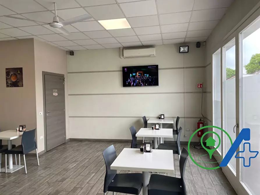 Immagine 9 di Attività commerciale in vendita  in stradas statale Goitese 495 a Goito