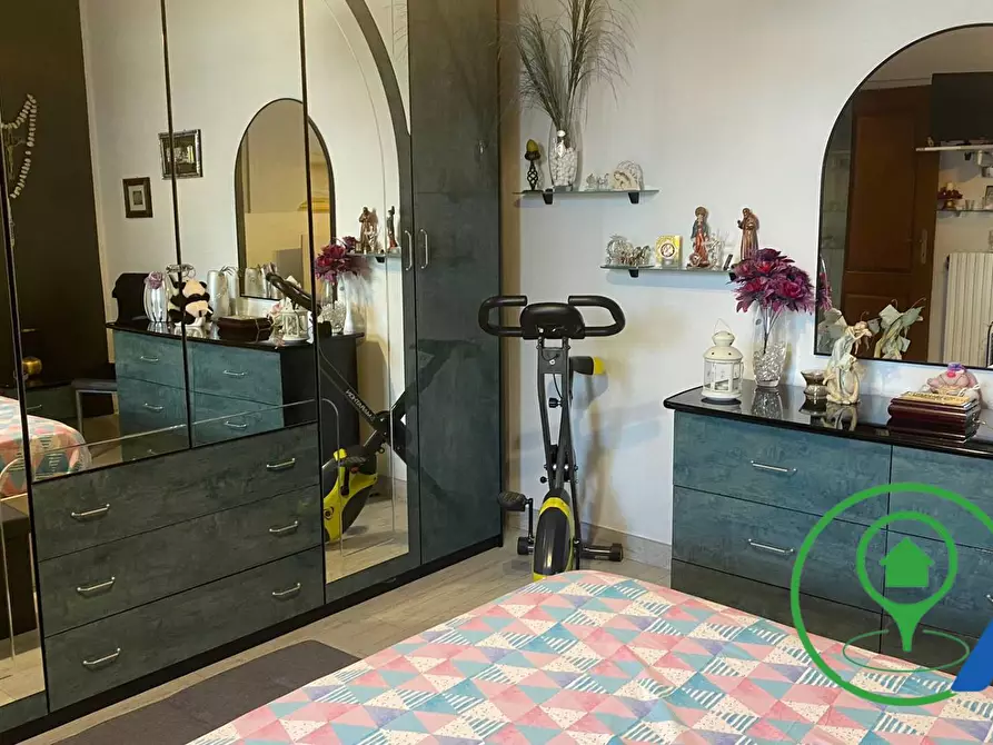 Immagine 13 di Appartamento in vendita  in via Francesco Gondrand 6 a Casalmoro