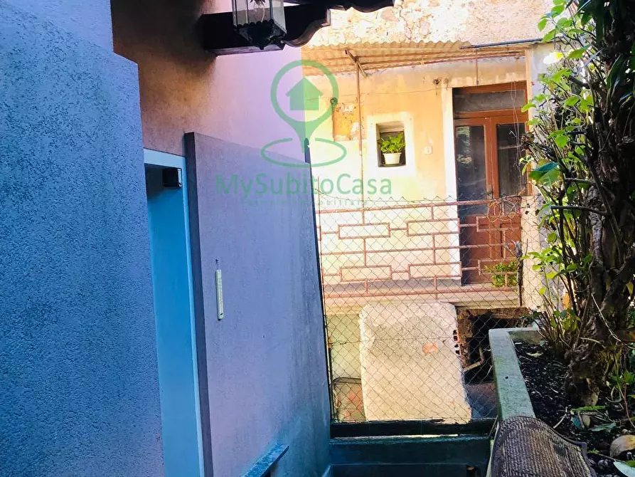 Immagine 14 di Casa semindipendente in vendita  in via roma a Anfo