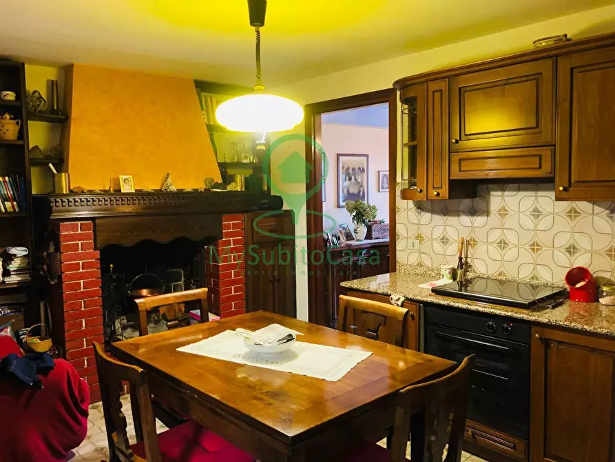 Immagine 16 di Casa semindipendente in vendita  in via roma a Anfo