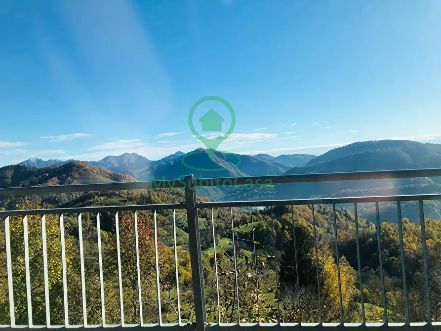 Immagine 25 di Casa semindipendente in vendita  in via roma a Anfo