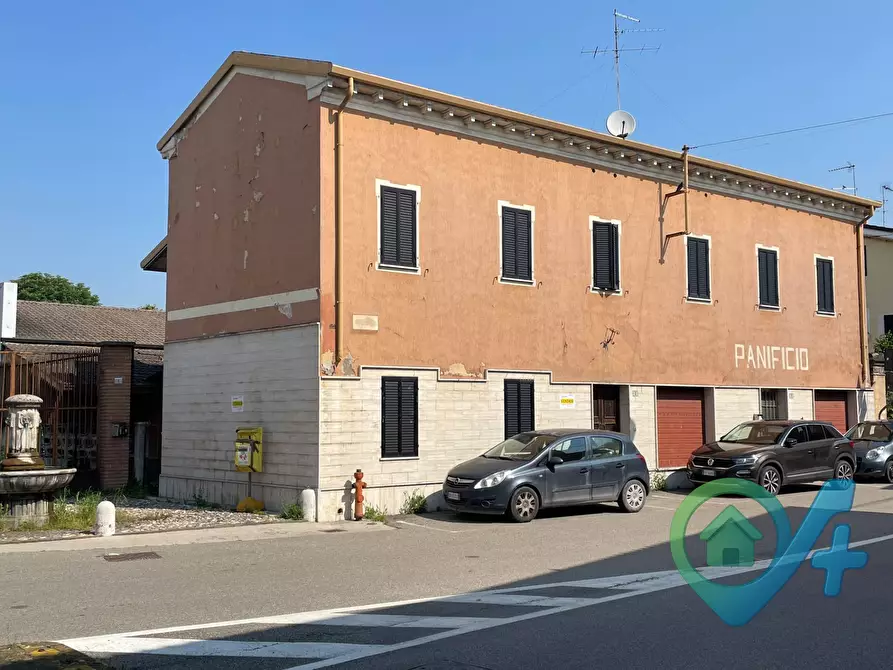 Immagine 2 di Casa semindipendente in vendita  in via chiesa 1 - 3 a Goito