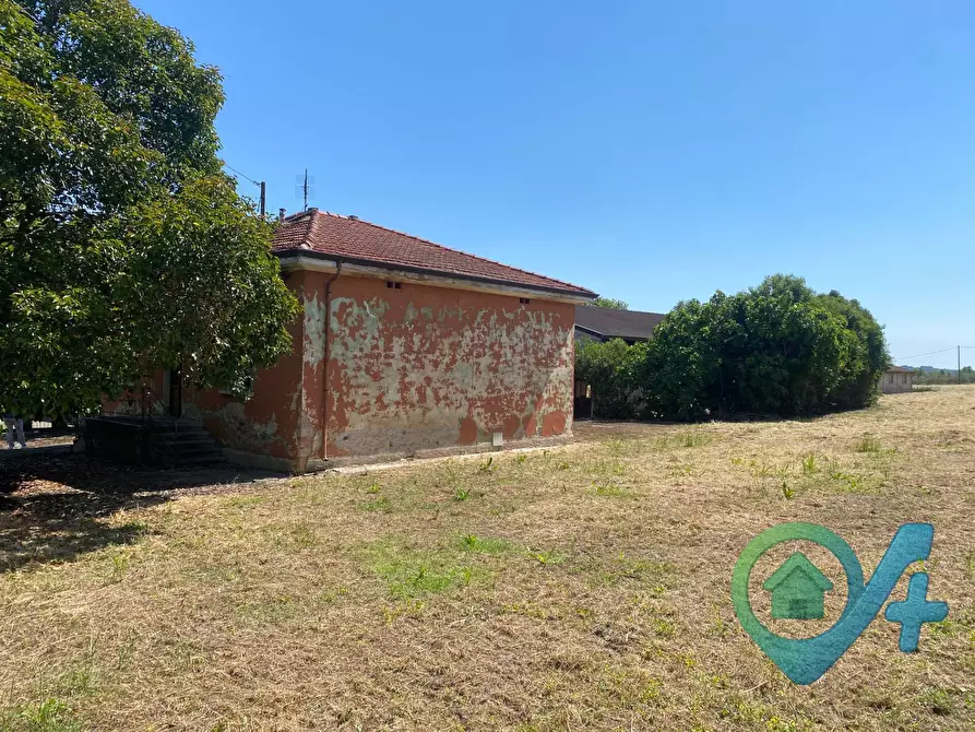 Immagine 3 di Rustico / casale in vendita  in via San Martino 36 a Casalmoro