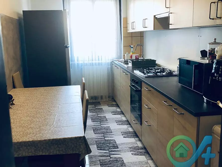 Immagine 3 di Appartamento in vendita  in via desenzani 17 a Castiglione Delle Stiviere