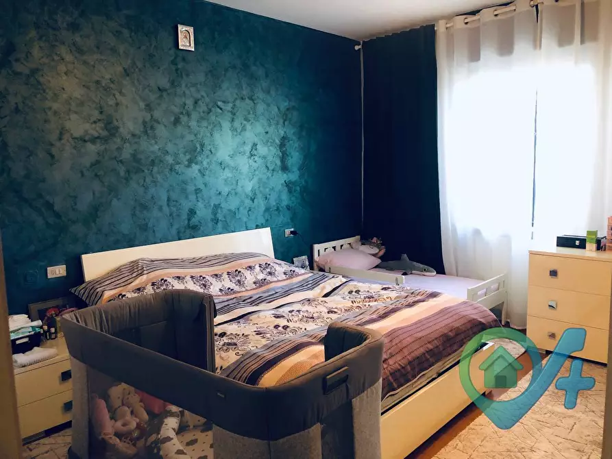 Immagine 8 di Appartamento in vendita  in via desenzani 17 a Castiglione Delle Stiviere