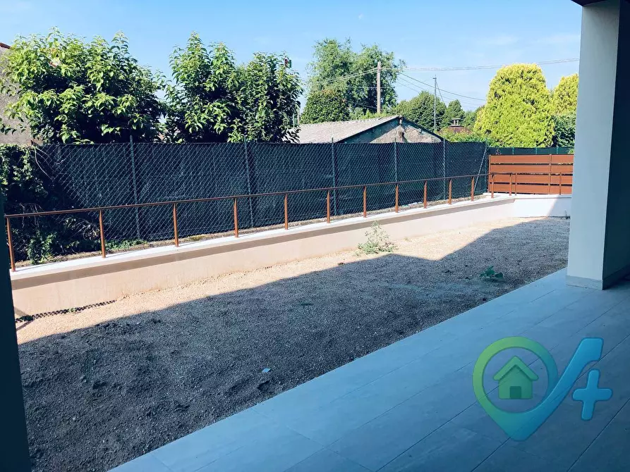 Immagine 15 di Villetta a schiera in vendita  in via avis a Volta Mantovana